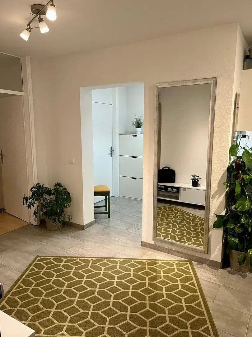 Prenájom bytu 2-izbový 72 m², Karlsruhe, Bádensko-Wurttembersko Prenájom bytu 2-izbový 72 m², Karlsruhe, Bádensko-Wurttembersko