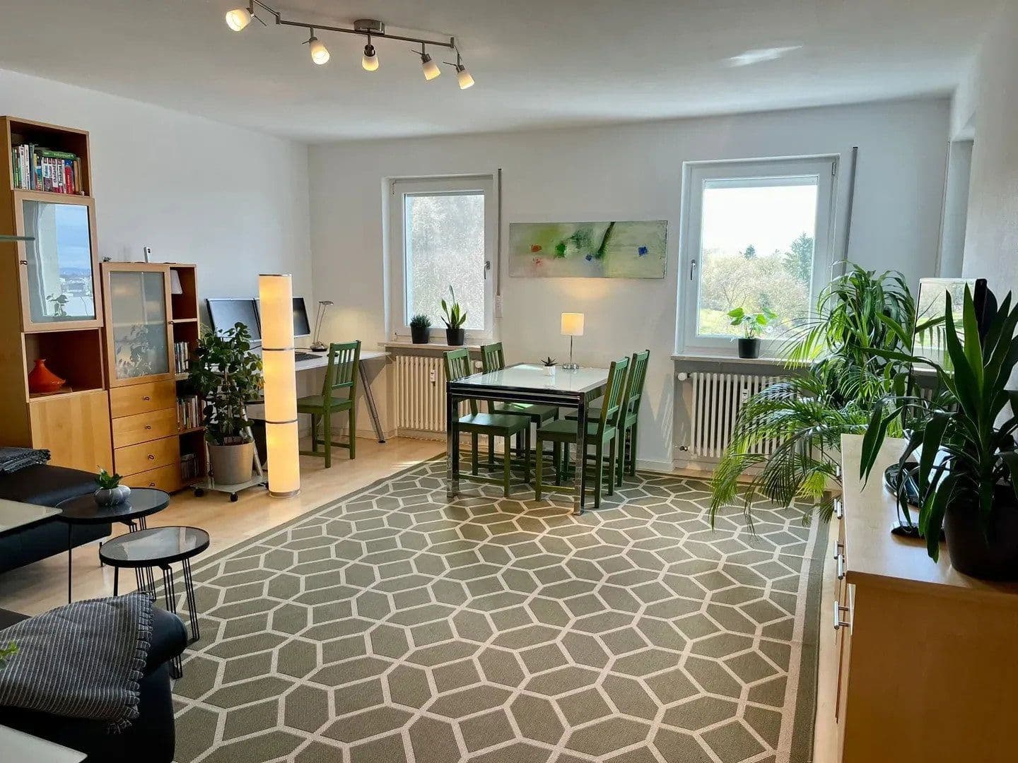 Prenájom bytu 2-izbový 72 m², Karlsruhe, Bádensko-Wurttembersko Prenájom bytu 2-izbový 72 m², Karlsruhe, Bádensko-Wurttembersko