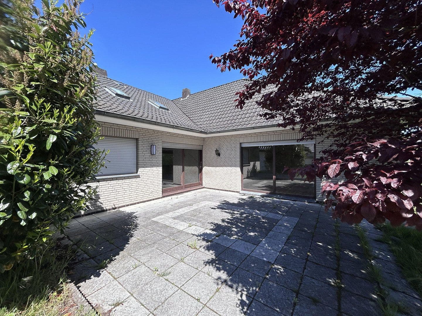 Predaj domu 143 m², pozemek 1.991 m², Ganderkesee, Dolné Sasko Predaj domu 143 m², pozemek 1.991 m², Ganderkesee, Dolné Sasko