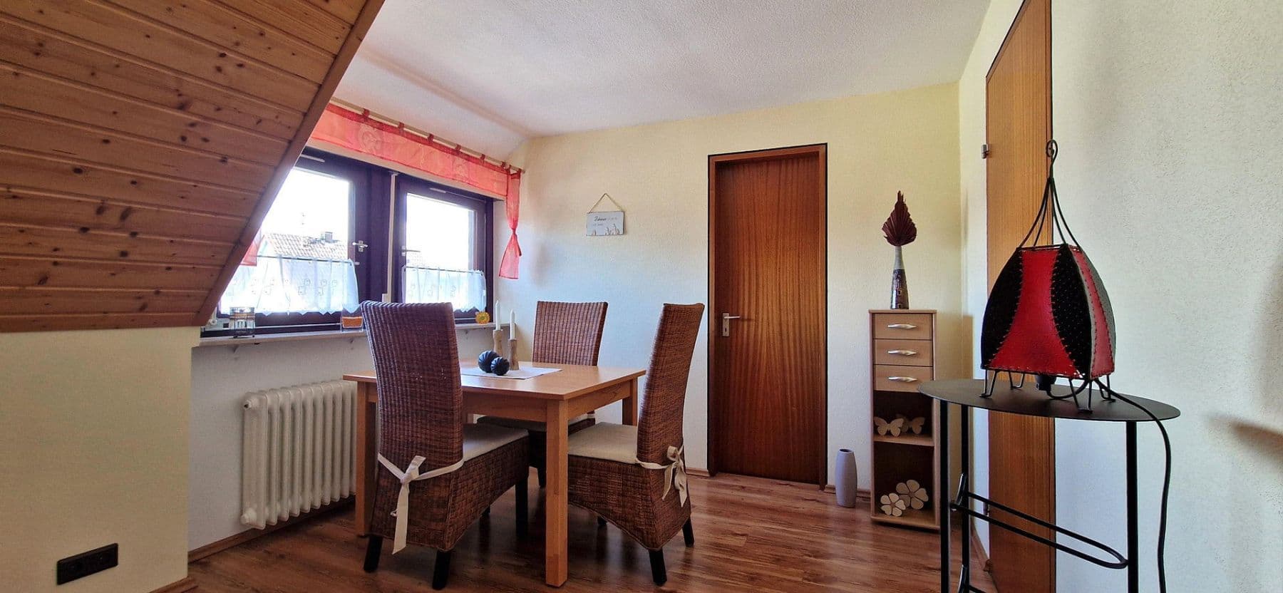 Predaj bytu 4-izbový 104 m², Winnenden, Bádensko-Wurttembersko Predaj bytu 4-izbový 104 m², Winnenden, Bádensko-Wurttembersko