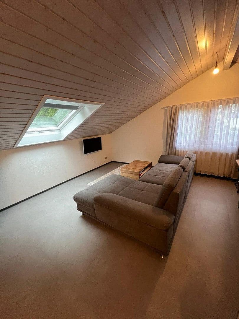 Prenájom bytu 1-izbový 36 m², Eisingen, Bádensko-Wurttembersko Prenájom bytu 1-izbový 36 m², Eisingen, Bádensko-Wurttembersko