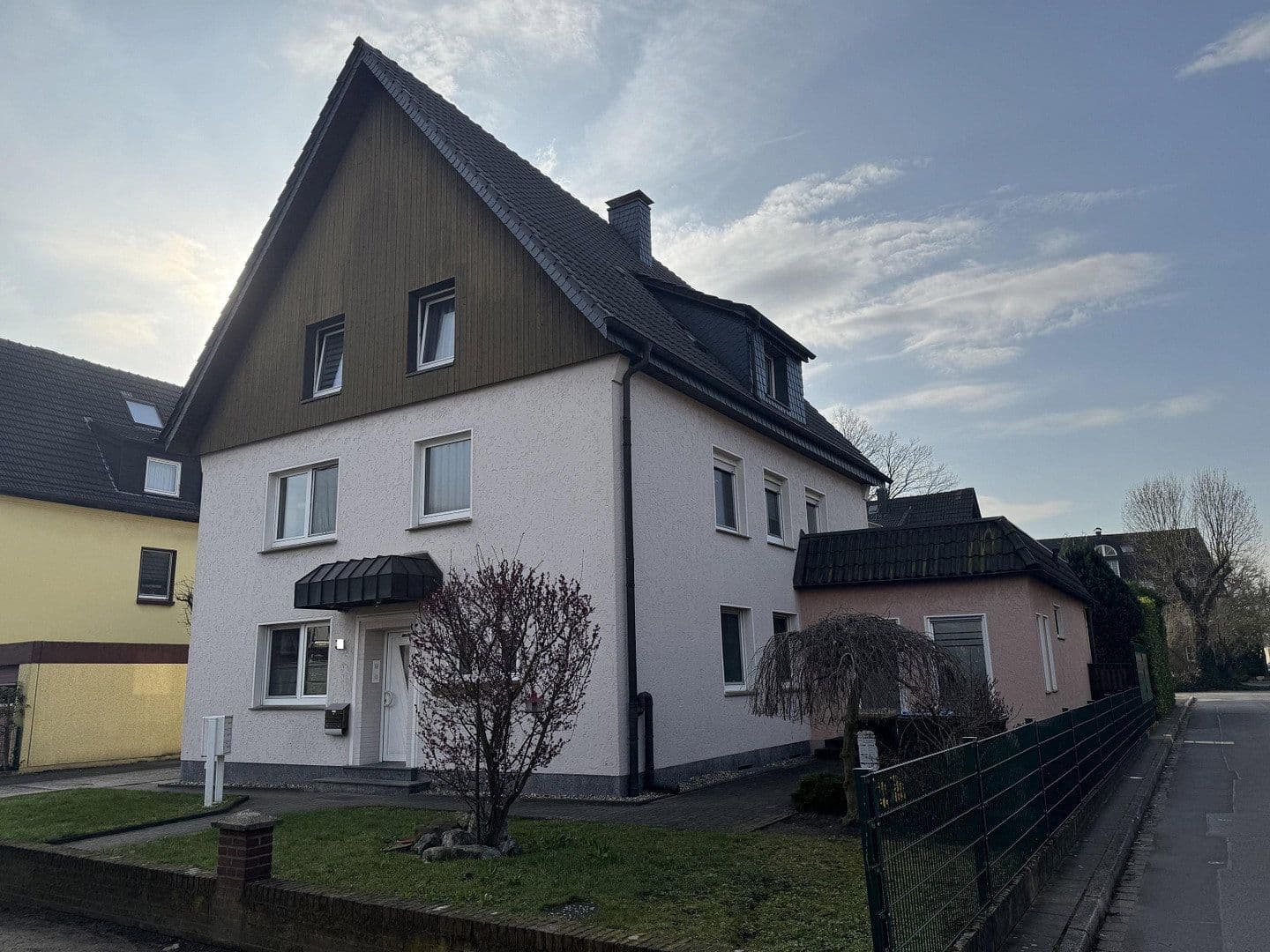 Predaj domu 338 m², pozemek 788 m², Dorsten, Severné Porýnie - Westfálsko Predaj domu 338 m², pozemek 788 m², Dorsten, Severné Porýnie - Westfálsko