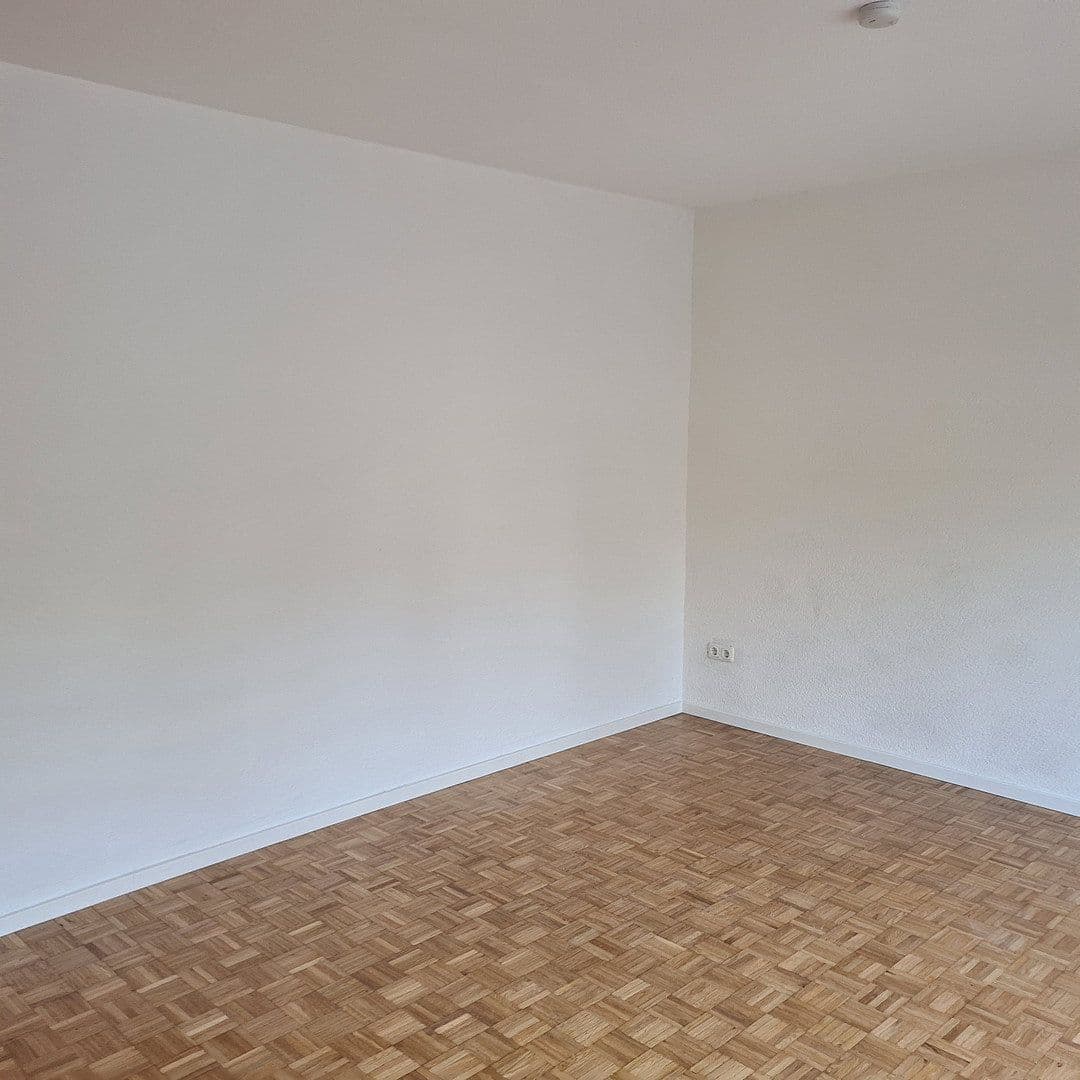 Prenájom bytu 3-izbový 102 m², Sudetendeutschestr. 21, Hanau, Hesensko Prenájom bytu 3-izbový 102 m², Sudetendeutschestr. 21, Hanau, Hesensko