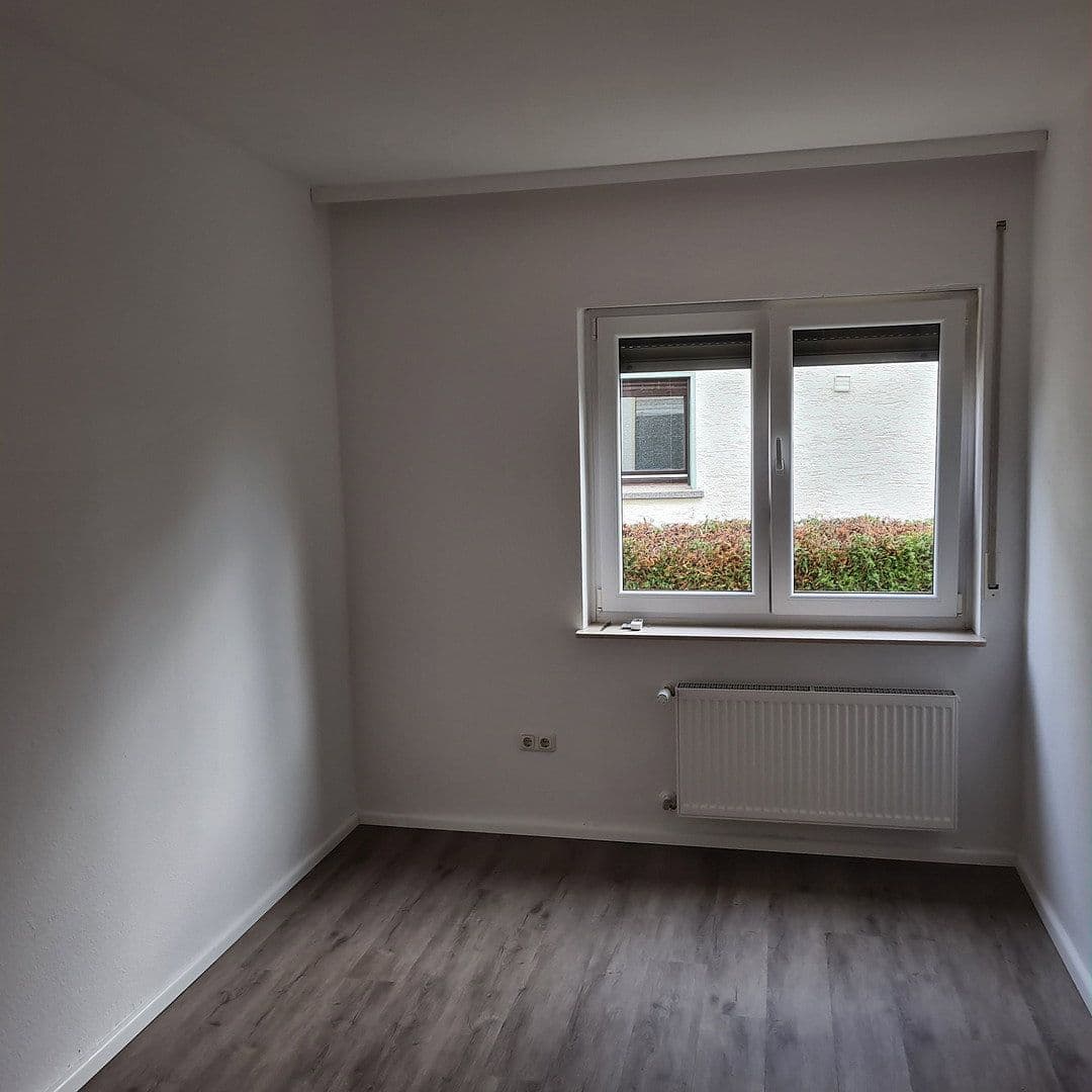 Prenájom bytu 3-izbový 102 m², Sudetendeutschestr. 21, Hanau, Hesensko Prenájom bytu 3-izbový 102 m², Sudetendeutschestr. 21, Hanau, Hesensko