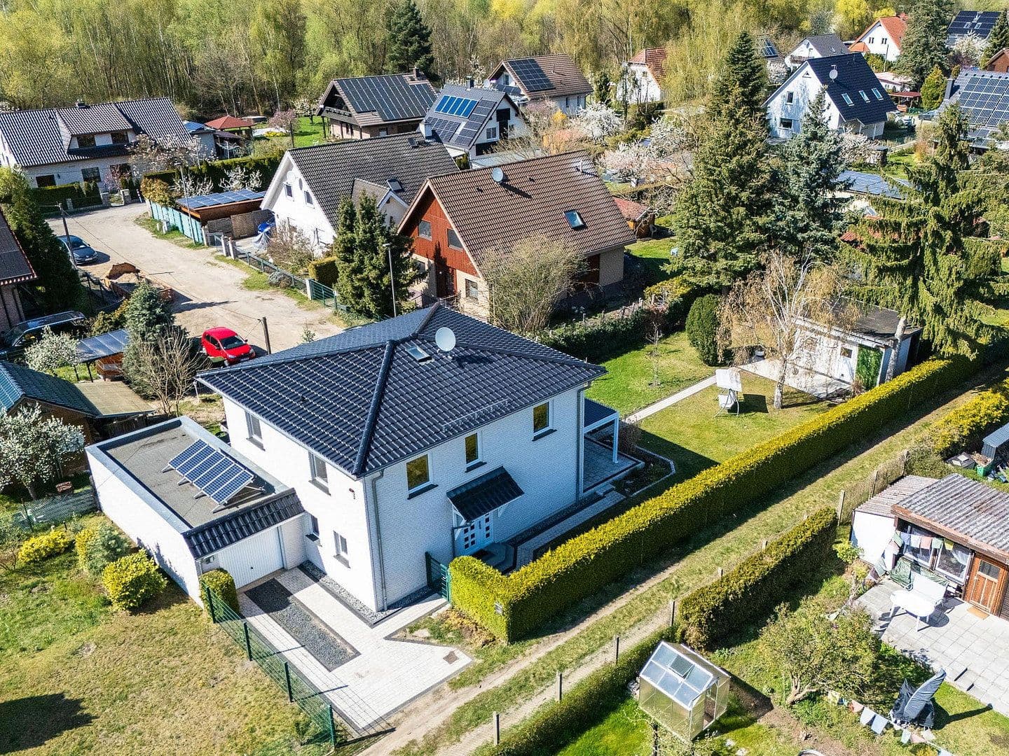 Predaj domu 147 m², pozemek 1.034 m², Berlin, Berlín Predaj domu 147 m², pozemek 1.034 m², Berlin, Berlín