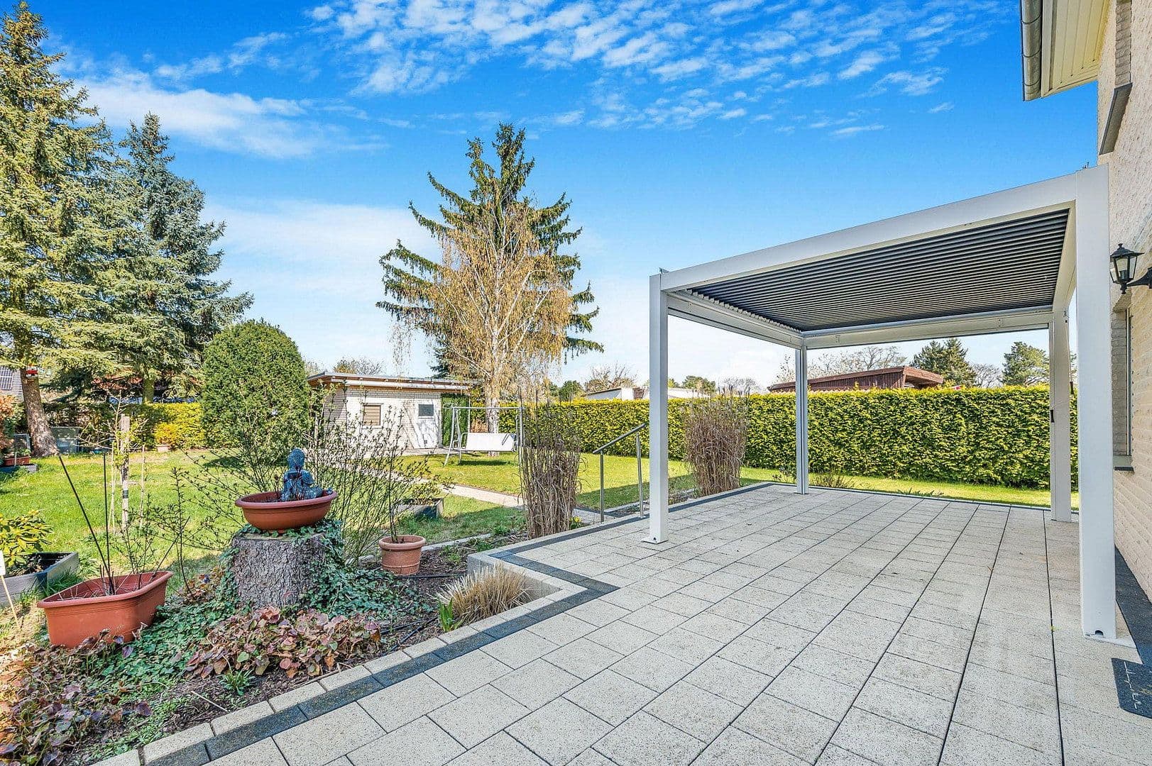 Predaj domu 147 m², pozemek 1.034 m², Berlin, Berlín Predaj domu 147 m², pozemek 1.034 m², Berlin, Berlín