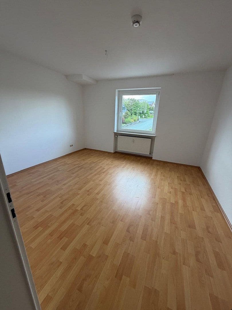 Prenájom bytu 4-izbový 101 m², Selbitz, Bavorsko Prenájom bytu 4-izbový 101 m², Selbitz, Bavorsko