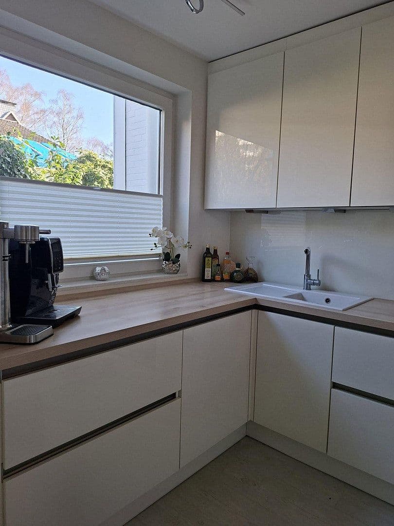 Predaj domu 143 m², pozemek 171 m², Quickborn, Šlezvicko-Holštajnsko Predaj domu 143 m², pozemek 171 m², Quickborn, Šlezvicko-Holštajnsko