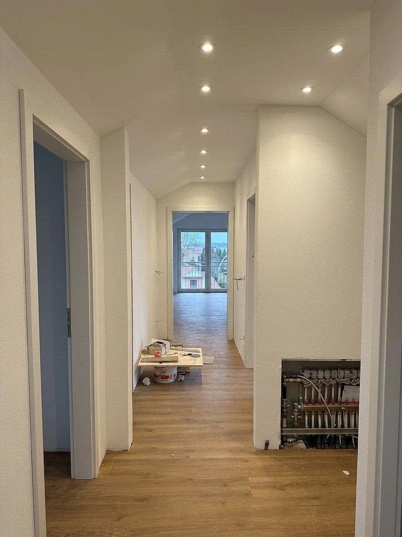 Prenájom bytu 3-izbový 93 m², Lauingen (Donau), Bavorsko Prenájom bytu 3-izbový 93 m², Lauingen (Donau), Bavorsko