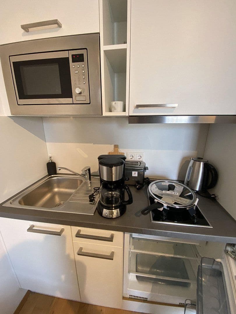 Prenájom bytu 1-izbový 24 m², Wexstraße 14, Wilmersdorf, Berlin, Berlín Prenájom bytu 1-izbový 24 m², Wexstraße 14, Wilmersdorf, Berlin, Berlín