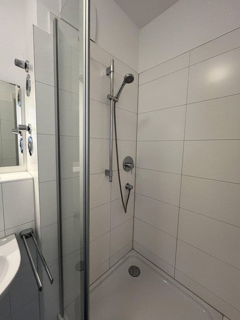 Prenájom bytu 1-izbový 24 m², Wexstraße 14, Wilmersdorf, Berlin, Berlín Prenájom bytu 1-izbový 24 m², Wexstraße 14, Wilmersdorf, Berlin, Berlín
