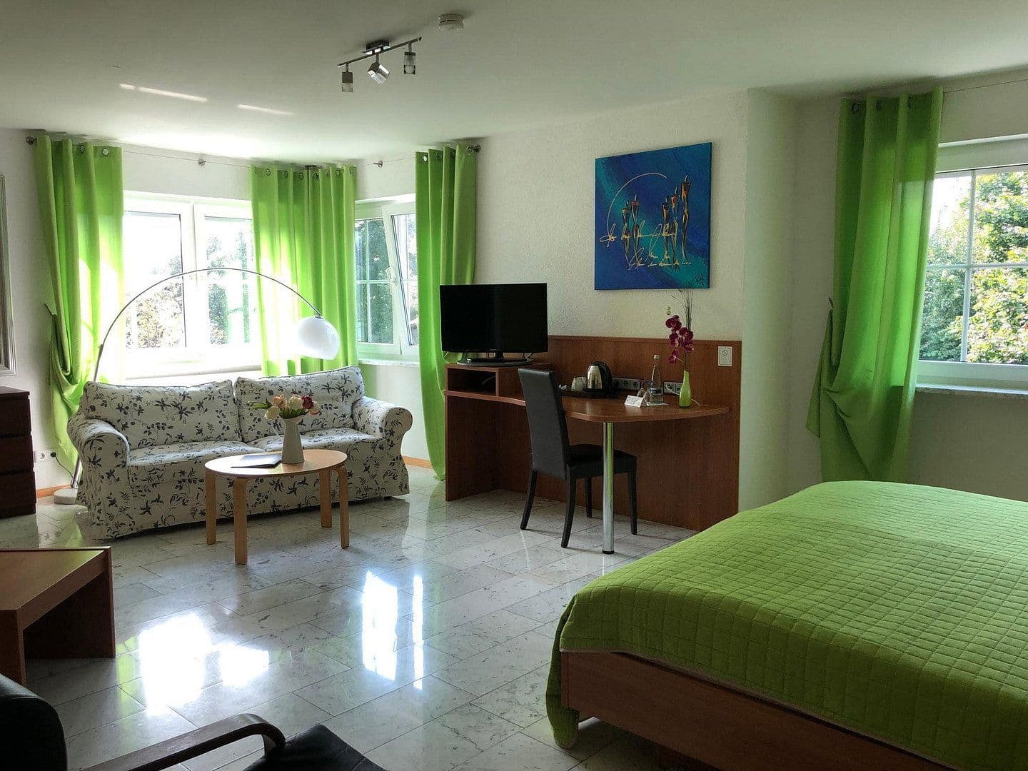Predaj domu 1.045 m², pozemek 2.132 m², Mühleinsel 1, Kenzingen, Bádensko-Wurttembersko Predaj domu 1.045 m², pozemek 2.132 m², Mühleinsel 1, Kenzingen, Bádensko-Wurttembersko