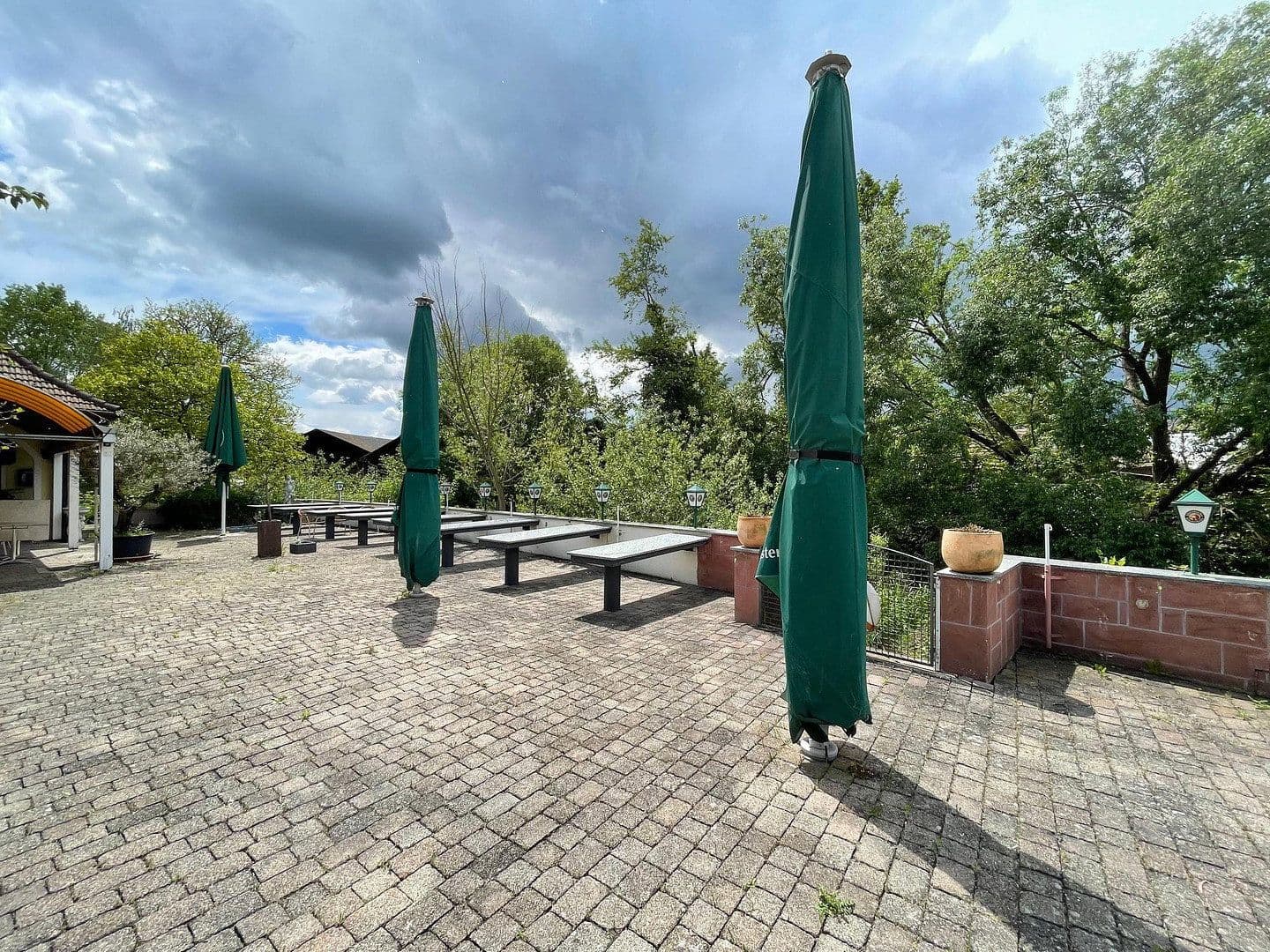 Predaj domu 1.045 m², pozemek 2.132 m², Mühleinsel 1, Kenzingen, Bádensko-Wurttembersko Predaj domu 1.045 m², pozemek 2.132 m², Mühleinsel 1, Kenzingen, Bádensko-Wurttembersko