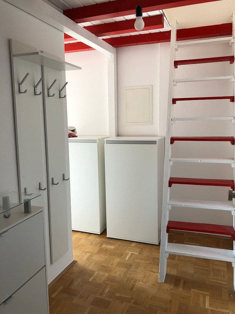 Prenájom bytu 1-izbový 36 m², Lauffen am Neckar, Bádensko-Wurttembersko Prenájom bytu 1-izbový 36 m², Lauffen am Neckar, Bádensko-Wurttembersko