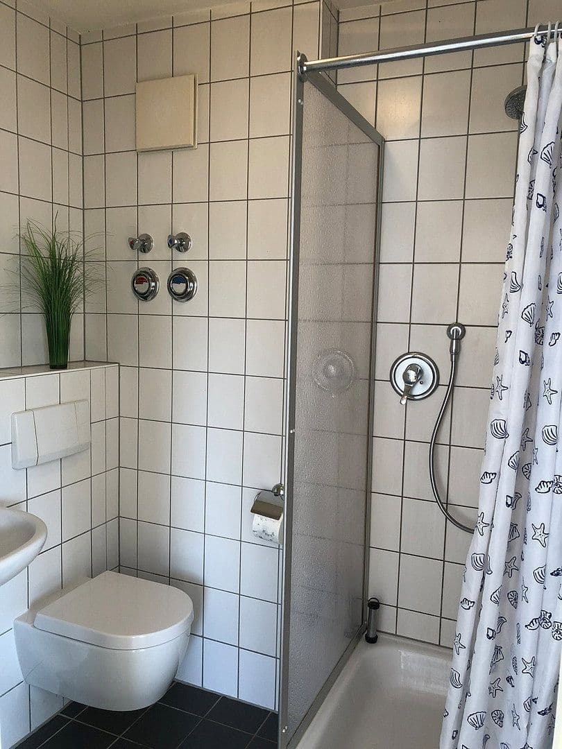 Prenájom bytu 1-izbový 36 m², Lauffen am Neckar, Bádensko-Wurttembersko Prenájom bytu 1-izbový 36 m², Lauffen am Neckar, Bádensko-Wurttembersko