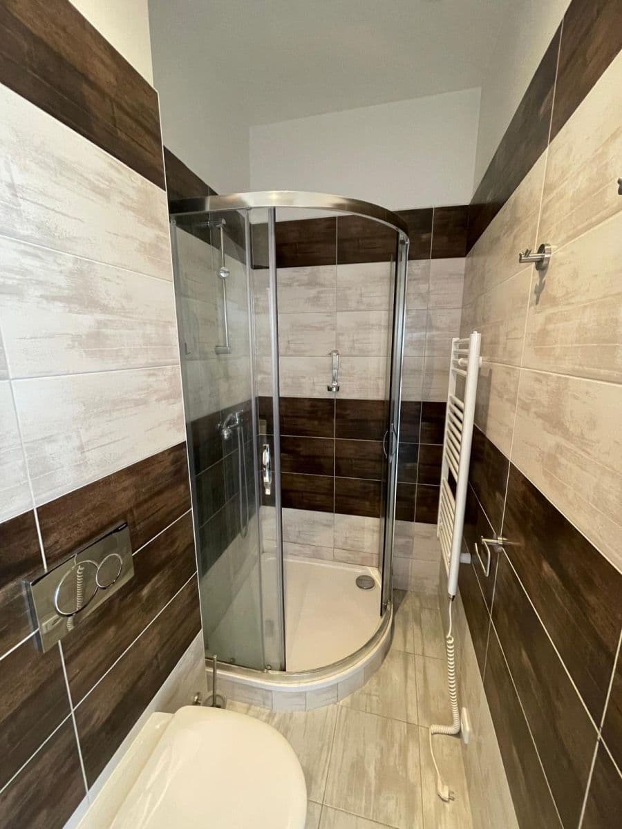 Prenájom bytu 2-izbový 29 m², Sokolská, Praha, Praha Prenájom bytu 2-izbový 29 m², Sokolská, Praha, Praha