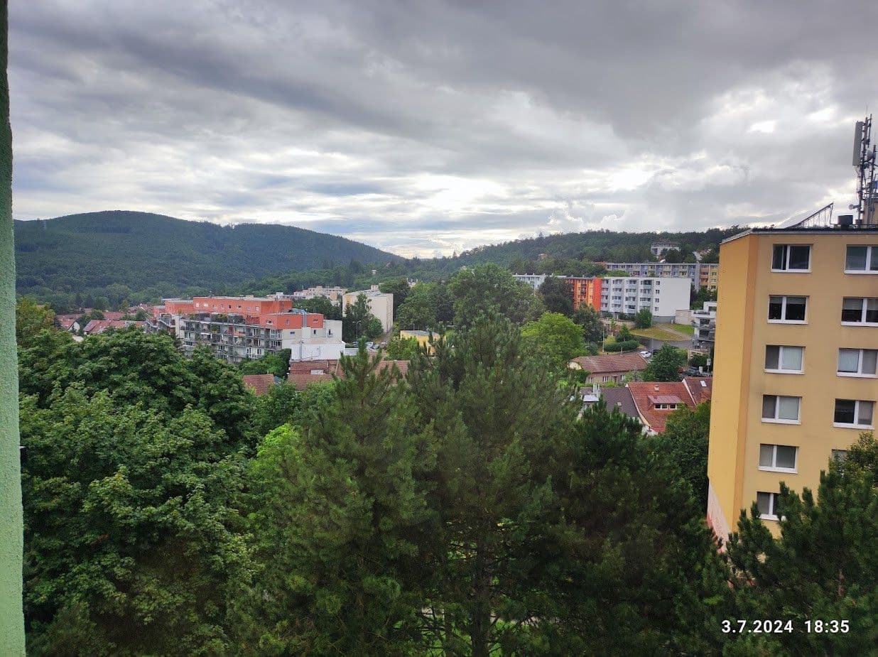 Prenájom bytu 3-izbový 65 m², Olbrachtovo náměstí, Brno, Jihomoravský kraj Prenájom bytu 3-izbový 65 m², Olbrachtovo náměstí, Brno, Jihomoravský kraj