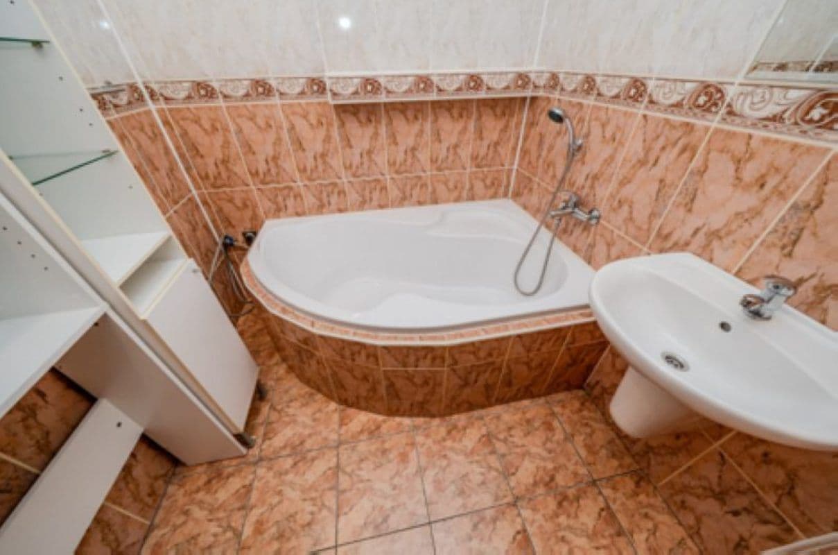 Prenájom bytu 3-izbový 71 m², F. S. Tůmy, Orlová, Moravskoslezský kraj Prenájom bytu 3-izbový 71 m², F. S. Tůmy, Orlová, Moravskoslezský kraj