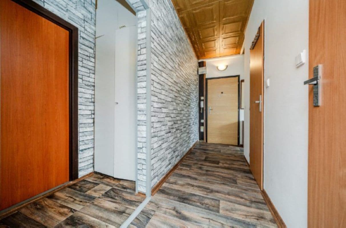 Prenájom bytu 3-izbový 71 m², F. S. Tůmy, Orlová, Moravskoslezský kraj Prenájom bytu 3-izbový 71 m², F. S. Tůmy, Orlová, Moravskoslezský kraj