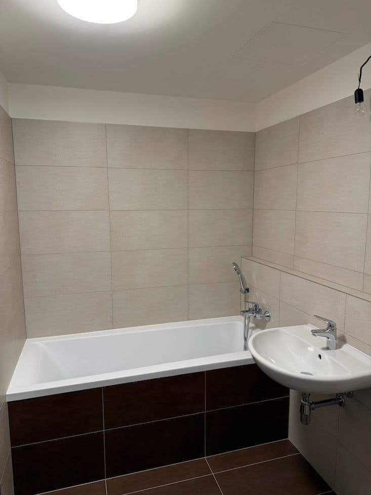 Predaj bytu 2-izbový 44 m², U Továren, Praha, Praha Predaj bytu 2-izbový 44 m², U Továren, Praha, Praha