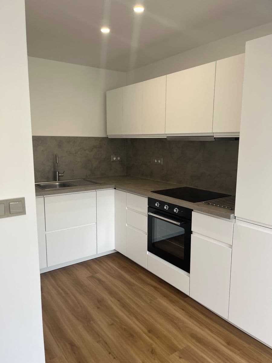 Predaj bytu 2-izbový 49 m², Příčná, Příbram, Středočeský kraj Predaj bytu 2-izbový 49 m², Příčná, Příbram, Středočeský kraj