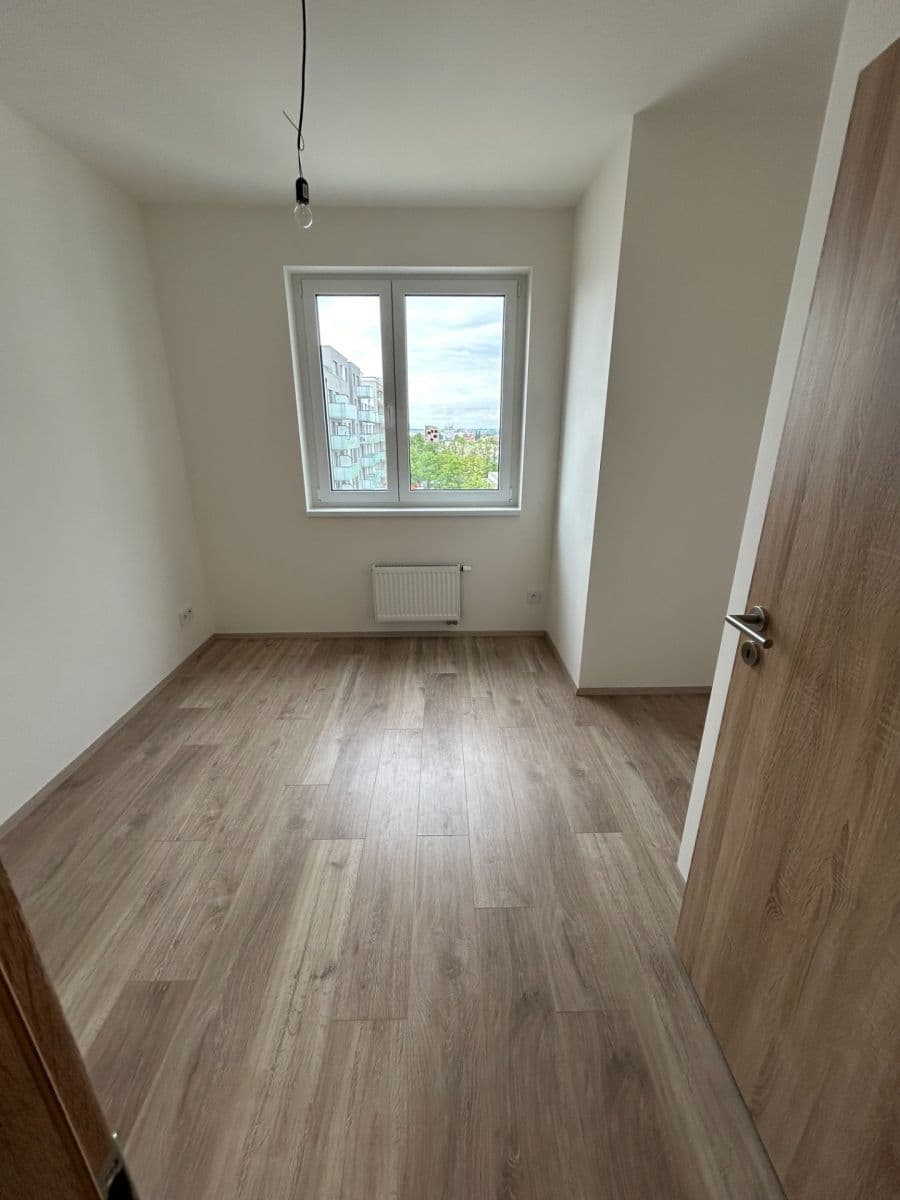 Prenájom bytu 3-izbový 66 m², Arnošta Staňka, Praha, Praha Prenájom bytu 3-izbový 66 m², Arnošta Staňka, Praha, Praha