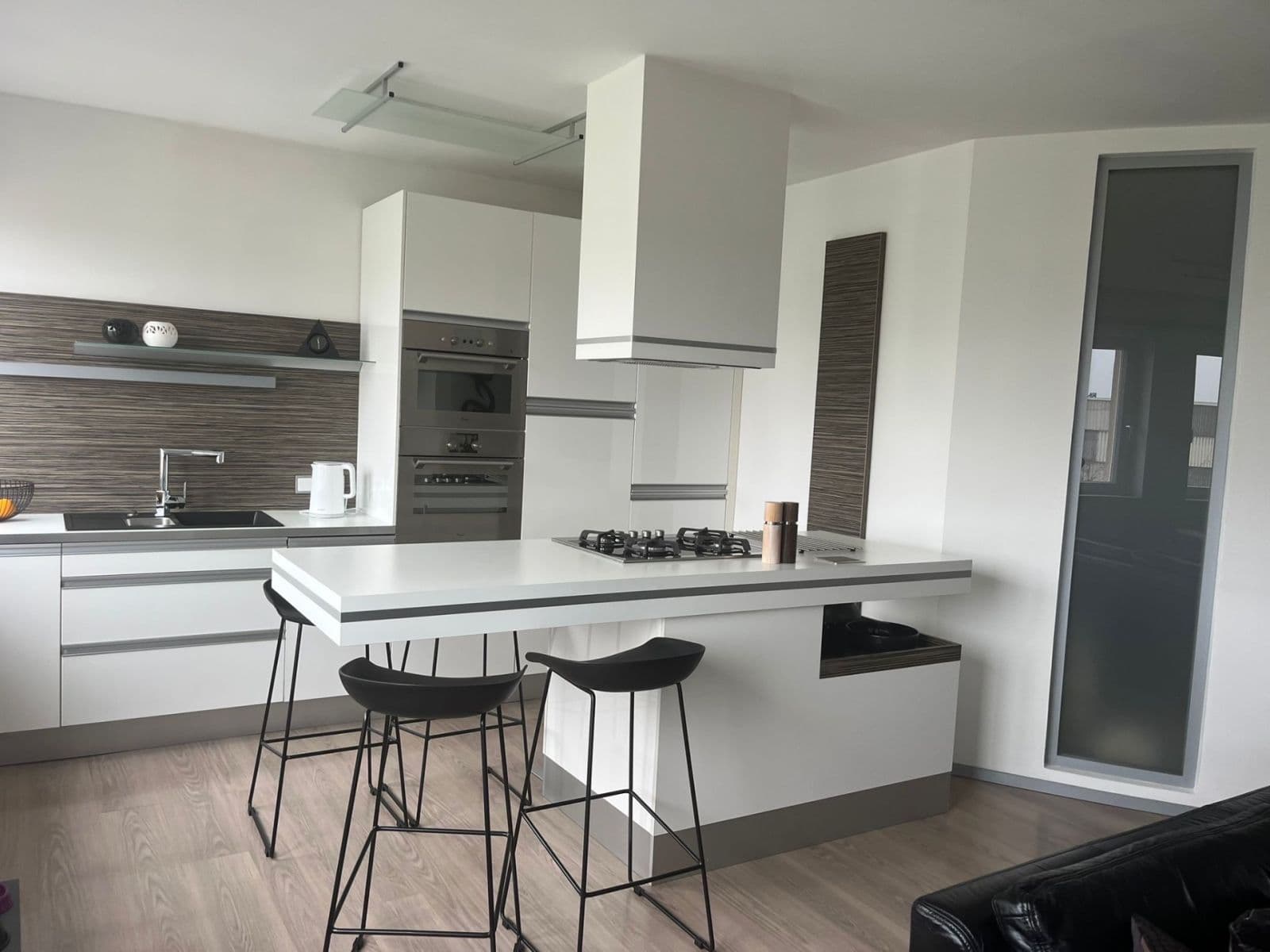 Predaj bytu 3-izbový 105 m², Boženy Němcové, Mladá Boleslav, Středočeský kraj Predaj bytu 3-izbový 105 m², Boženy Němcové, Mladá Boleslav, Středočeský kraj