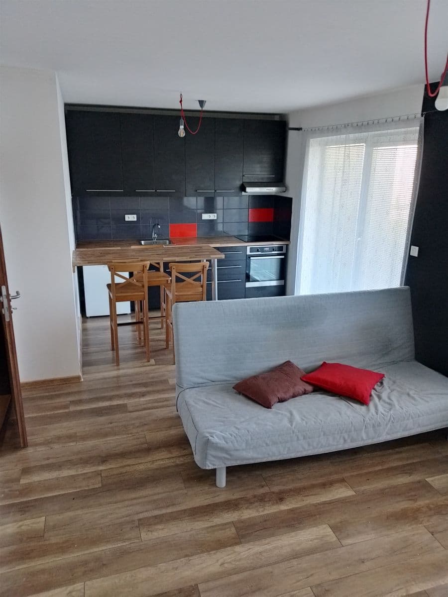 Prenájom bytu 2-izbový 53 m², Malátova, Městec Králové, Středočeský kraj Prenájom bytu 2-izbový 53 m², Malátova, Městec Králové, Středočeský kraj