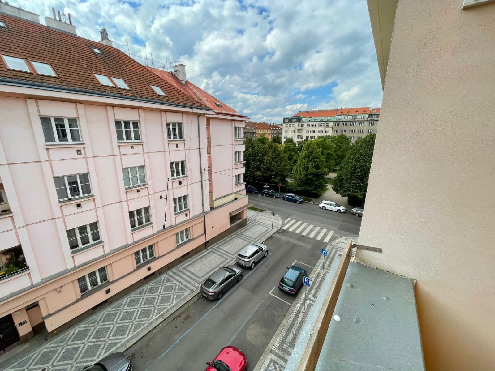 Prenájom bytu 2-izbový 51 m², N. A. Někrasova, Praha, Praha Prenájom bytu 2-izbový 51 m², N. A. Někrasova, Praha, Praha