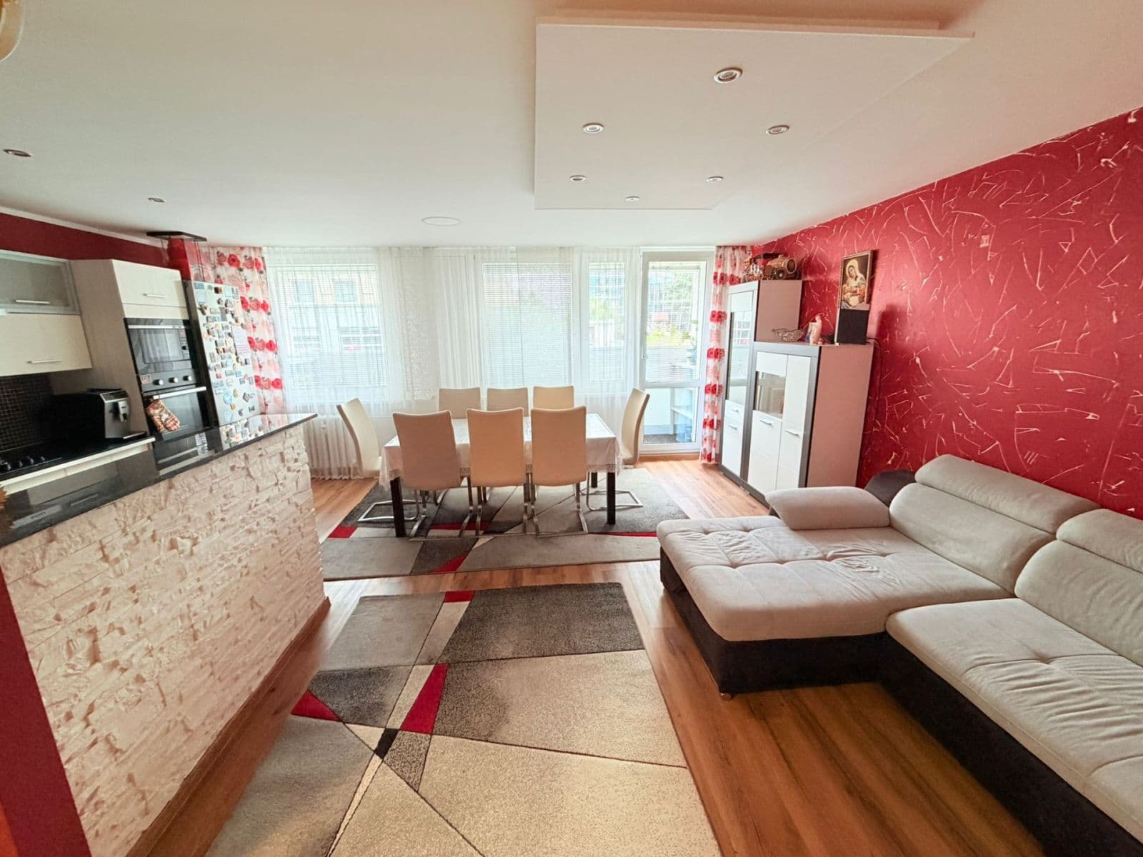 Prenájom bytu 3-izbový 80 m², Nušlova, Praha, Praha Prenájom bytu 3-izbový 80 m², Nušlova, Praha, Praha