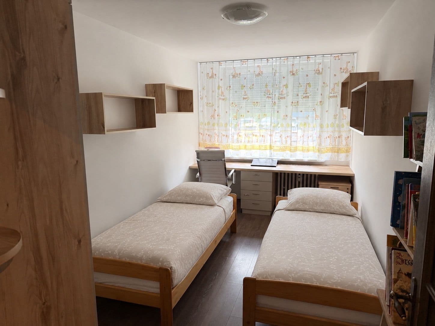 Prenájom bytu 3-izbový 80 m², Nušlova, Praha, Praha Prenájom bytu 3-izbový 80 m², Nušlova, Praha, Praha