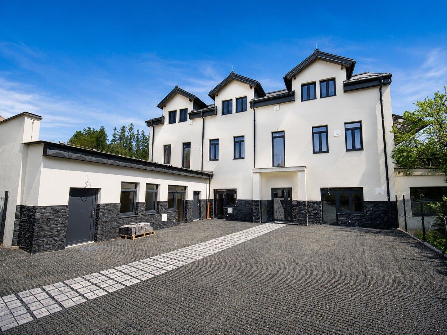 Predaj bytu 2-izbový 45 m², Dolení, Jilemnice, Liberecký kraj Predaj bytu 2-izbový 45 m², Dolení, Jilemnice, Liberecký kraj