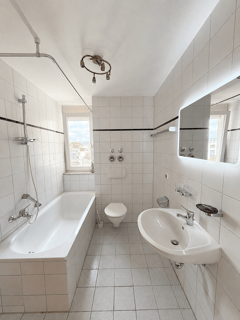 Prenájom bytu 2-izbový 55 m², Stuttgart, Bádensko-Wurttembersko Prenájom bytu 2-izbový 55 m², Stuttgart, Bádensko-Wurttembersko