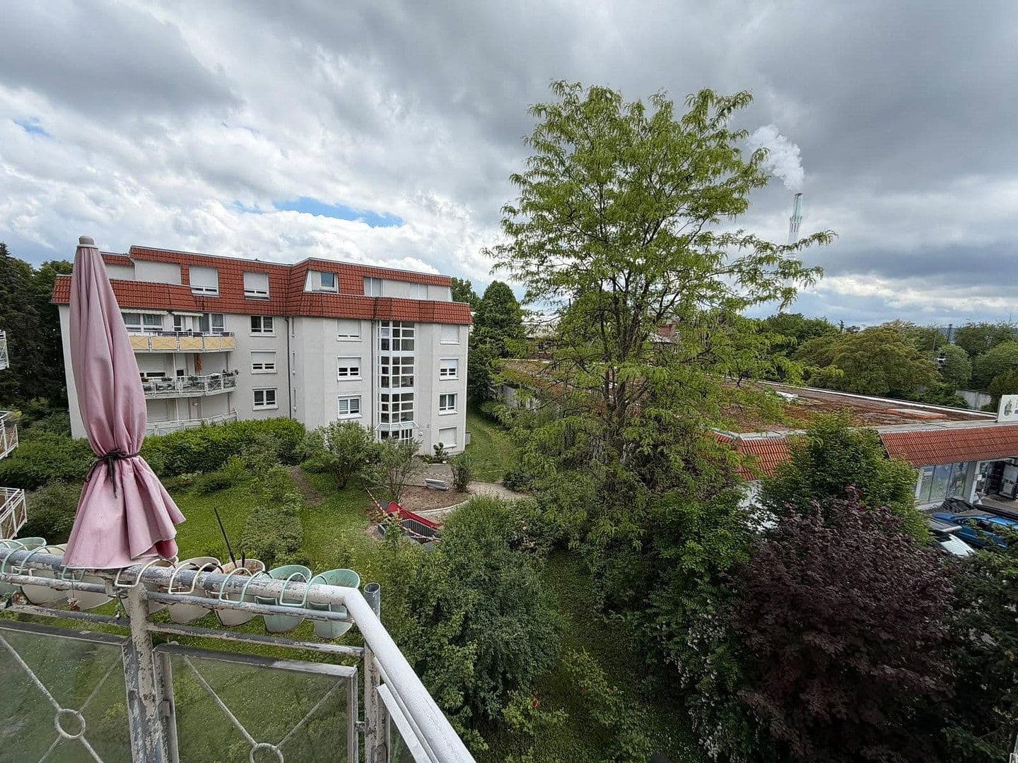 Prenájom bytu 2-izbový 55 m², Stuttgart, Bádensko-Wurttembersko Prenájom bytu 2-izbový 55 m², Stuttgart, Bádensko-Wurttembersko