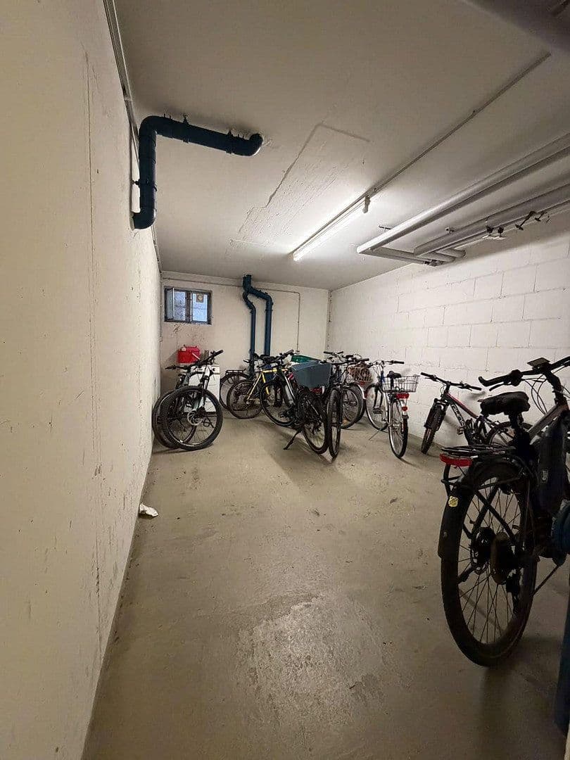 Prenájom bytu 2-izbový 55 m², Stuttgart, Bádensko-Wurttembersko Prenájom bytu 2-izbový 55 m², Stuttgart, Bádensko-Wurttembersko