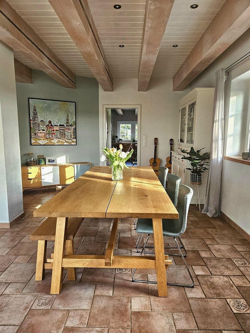 Predaj domu 255 m², pozemek 2.200 m², Wahrenholz, Dolné Sasko Predaj domu 255 m², pozemek 2.200 m², Wahrenholz, Dolné Sasko