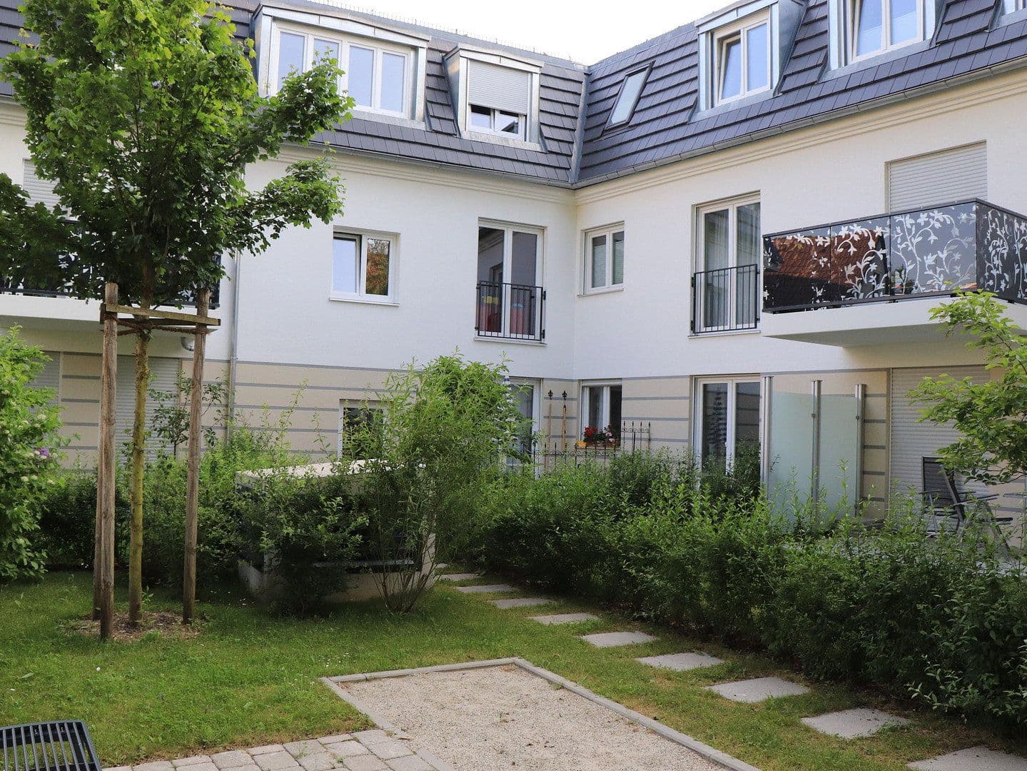 Prenájom bytu 2-izbový 56 m², Grossvenedigerstr. 55, München, Bavorsko Prenájom bytu 2-izbový 56 m², Grossvenedigerstr. 55, München, Bavorsko