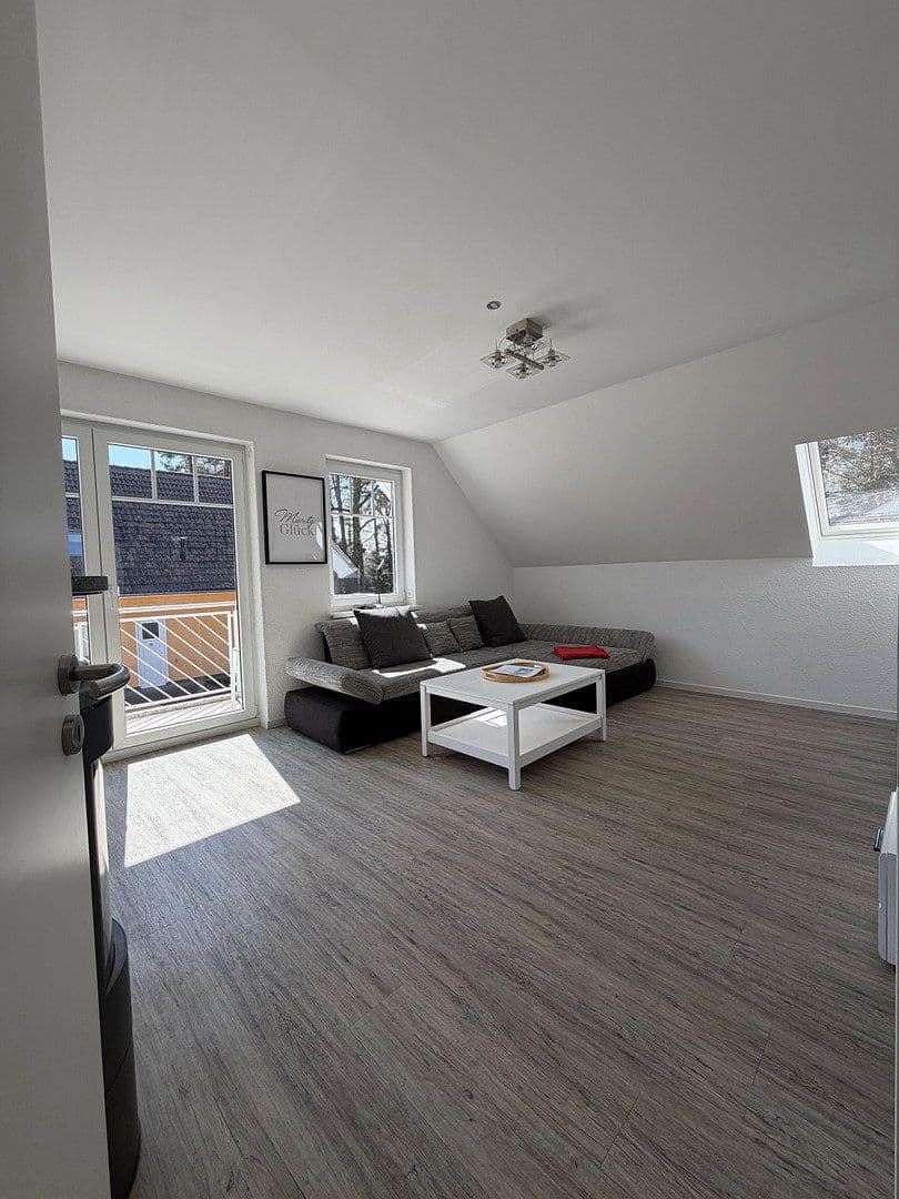 Predaj domu 150 m², pozemek 329 m², Unter den Kiefern 68, Röbel/Müritz, Meklenbursko-Predpomoransko Predaj domu 150 m², pozemek 329 m², Unter den Kiefern 68, Röbel/Müritz, Meklenbursko-Predpomoransko