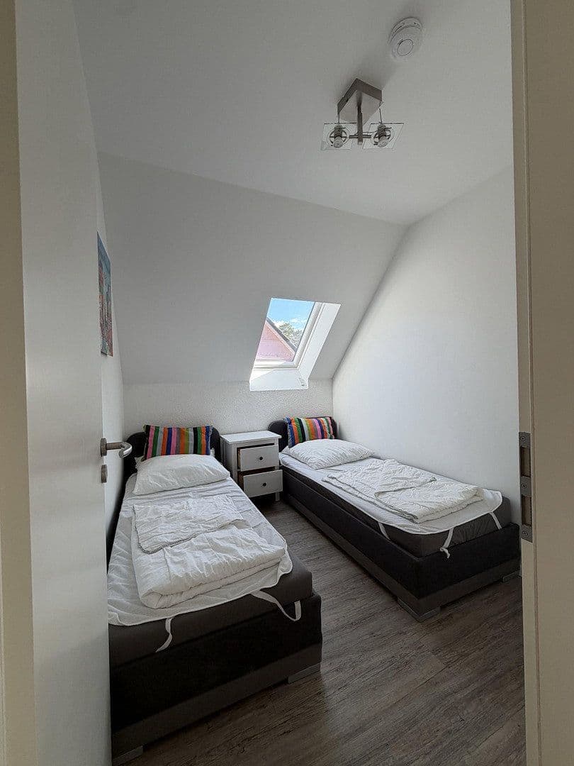 Predaj domu 150 m², pozemek 329 m², Unter den Kiefern 68, Röbel/Müritz, Meklenbursko-Predpomoransko Predaj domu 150 m², pozemek 329 m², Unter den Kiefern 68, Röbel/Müritz, Meklenbursko-Predpomoransko