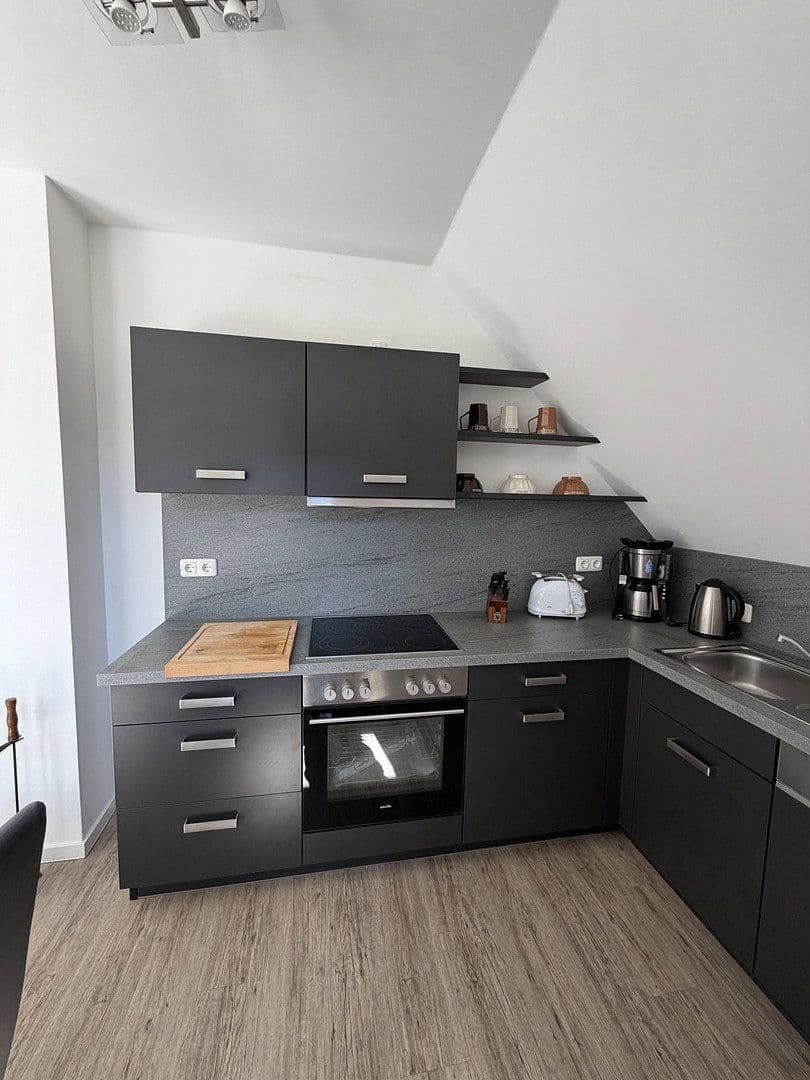 Predaj domu 150 m², pozemek 329 m², Unter den Kiefern 68, Röbel/Müritz, Meklenbursko-Predpomoransko Predaj domu 150 m², pozemek 329 m², Unter den Kiefern 68, Röbel/Müritz, Meklenbursko-Predpomoransko