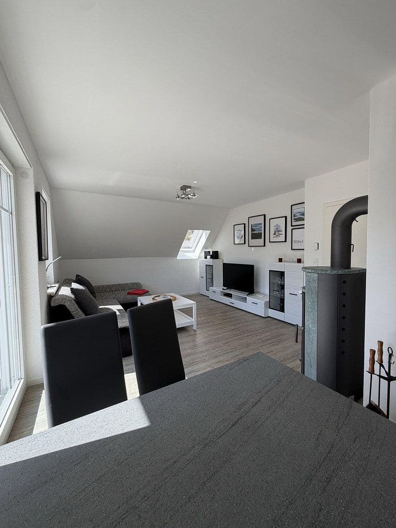 Predaj domu 150 m², pozemek 329 m², Unter den Kiefern 68, Röbel/Müritz, Meklenbursko-Predpomoransko Predaj domu 150 m², pozemek 329 m², Unter den Kiefern 68, Röbel/Müritz, Meklenbursko-Predpomoransko