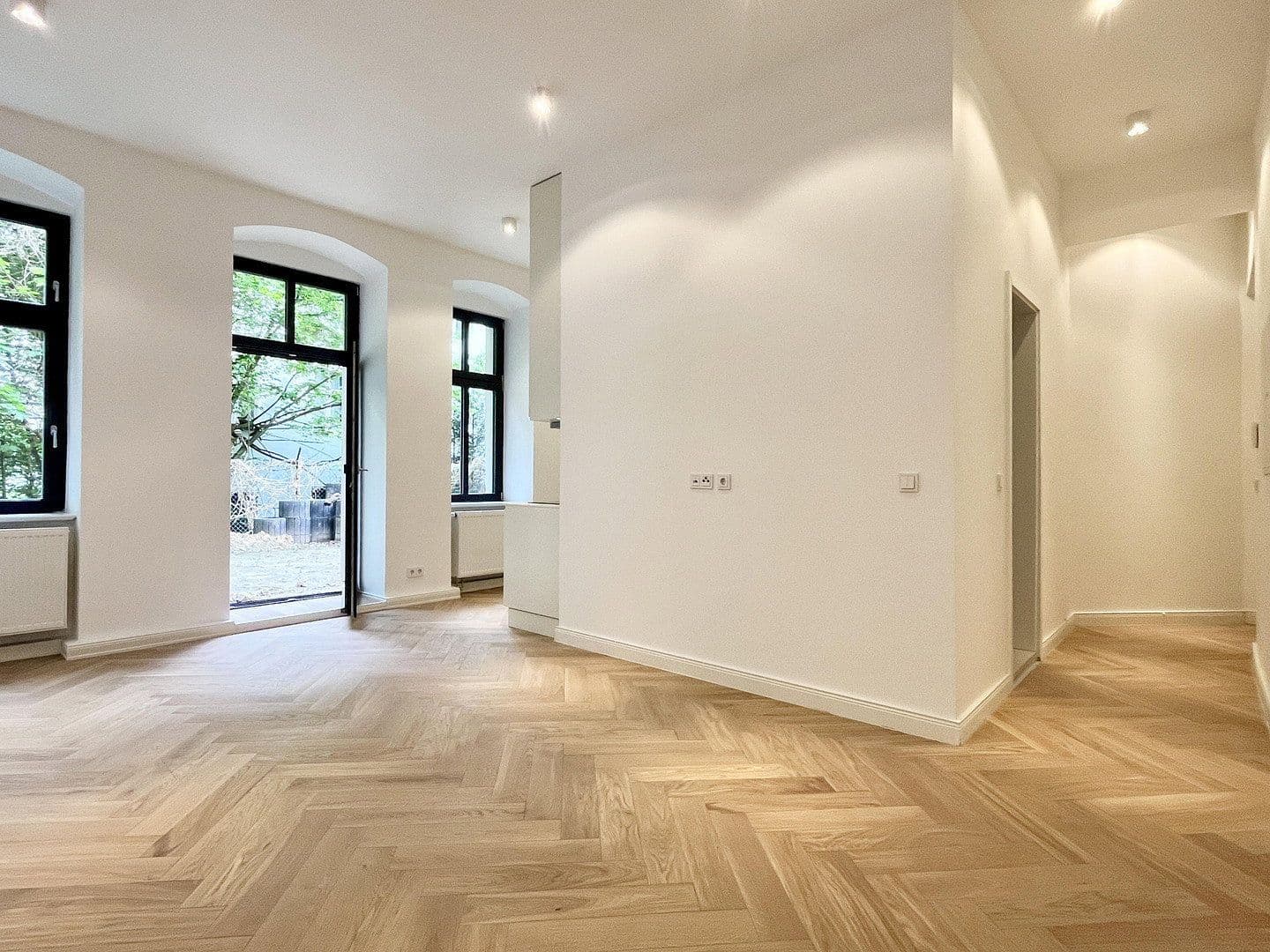 Prenájom bytu 1-izbový 41 m², Schöneberger Str. 9, Berlin, Berlín Prenájom bytu 1-izbový 41 m², Schöneberger Str. 9, Berlin, Berlín