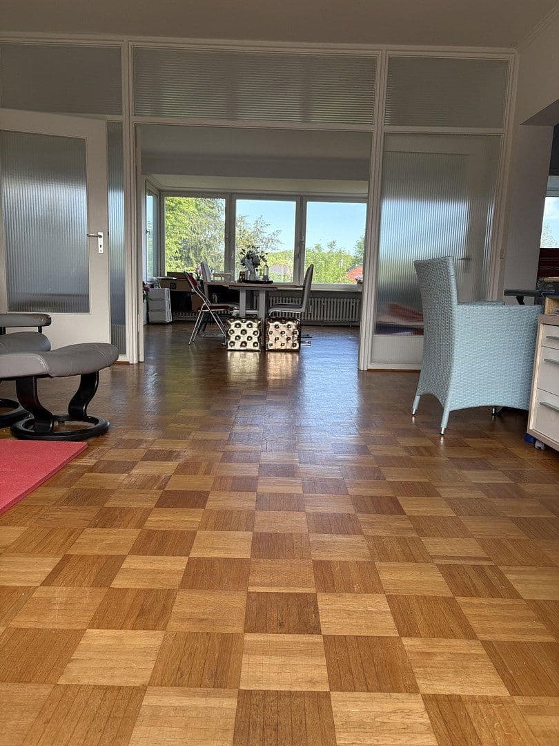 Predaj domu 400 m², pozemek 1.050 m², Bergisch Gladbach, Severné Porýnie - Westfálsko Predaj domu 400 m², pozemek 1.050 m², Bergisch Gladbach, Severné Porýnie - Westfálsko