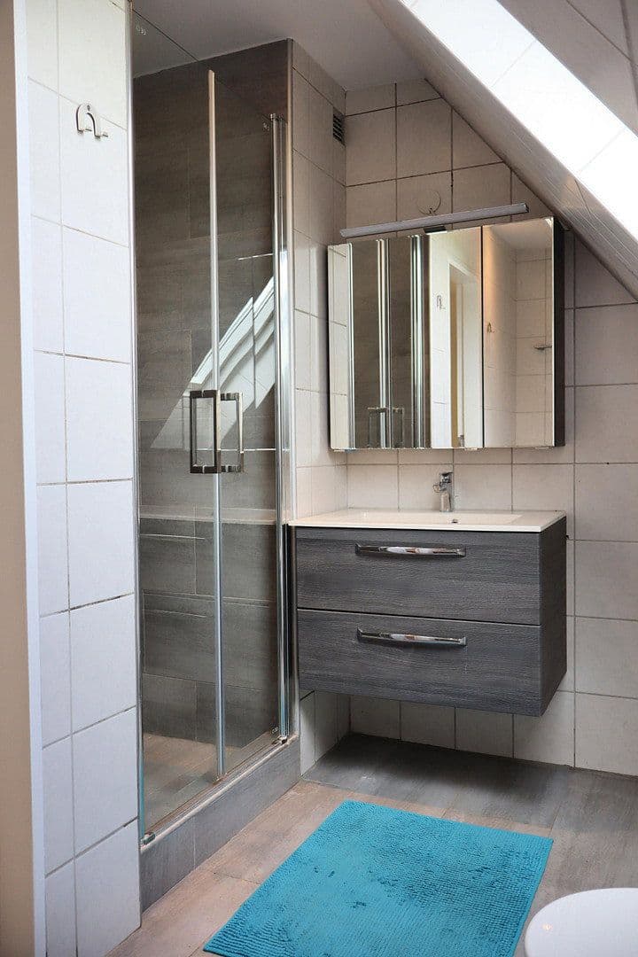 Predaj domu 126 m², pozemek 763 m², Hackhausen, 113, Jüchen, Severné Porýnie - Westfálsko Predaj domu 126 m², pozemek 763 m², Hackhausen, 113, Jüchen, Severné Porýnie - Westfálsko