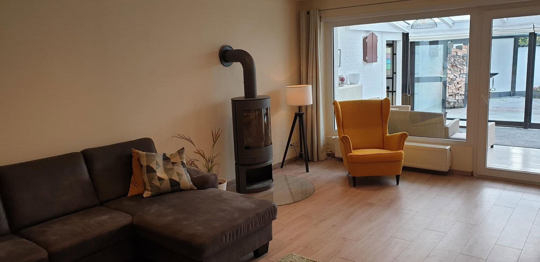Predaj domu 126 m², pozemek 763 m², Hackhausen, 113, Jüchen, Severné Porýnie - Westfálsko Predaj domu 126 m², pozemek 763 m², Hackhausen, 113, Jüchen, Severné Porýnie - Westfálsko