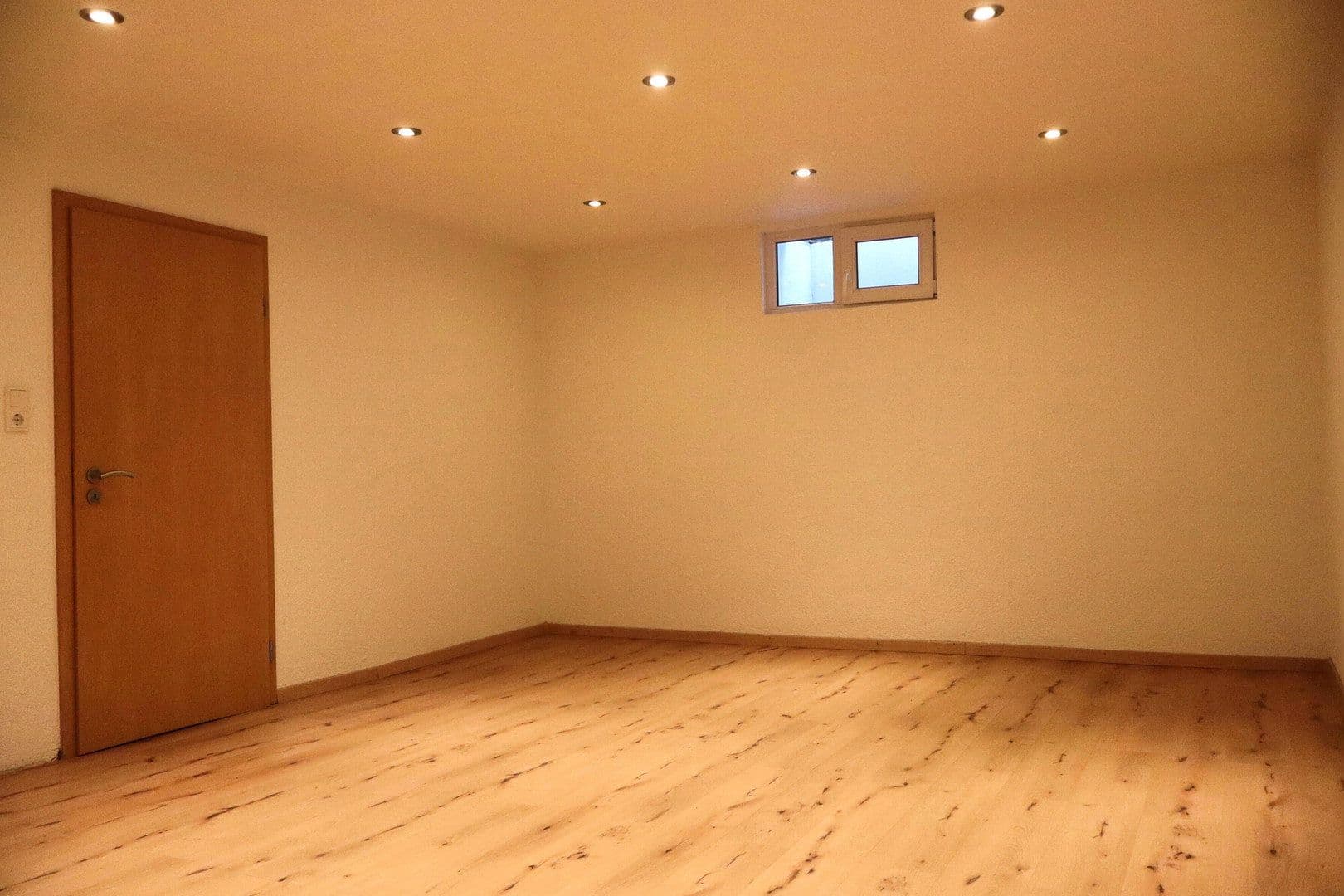 Predaj domu 126 m², pozemek 763 m², Hackhausen, 113, Jüchen, Severné Porýnie - Westfálsko Predaj domu 126 m², pozemek 763 m², Hackhausen, 113, Jüchen, Severné Porýnie - Westfálsko