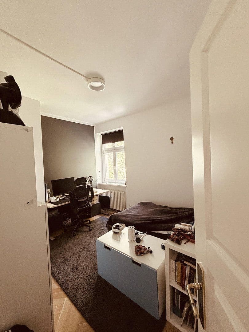 Predaj bytu 5-izbový 124 m², Berlin, Berlín Predaj bytu 5-izbový 124 m², Berlin, Berlín