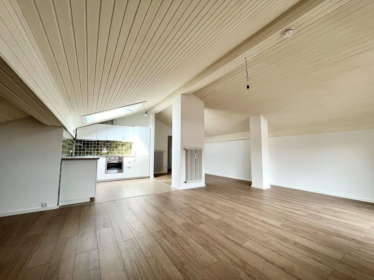 Prenájom bytu 1-izbový 64 m², Krokusstraße 30, Bergen, Bavorsko Prenájom bytu 1-izbový 64 m², Krokusstraße 30, Bergen, Bavorsko