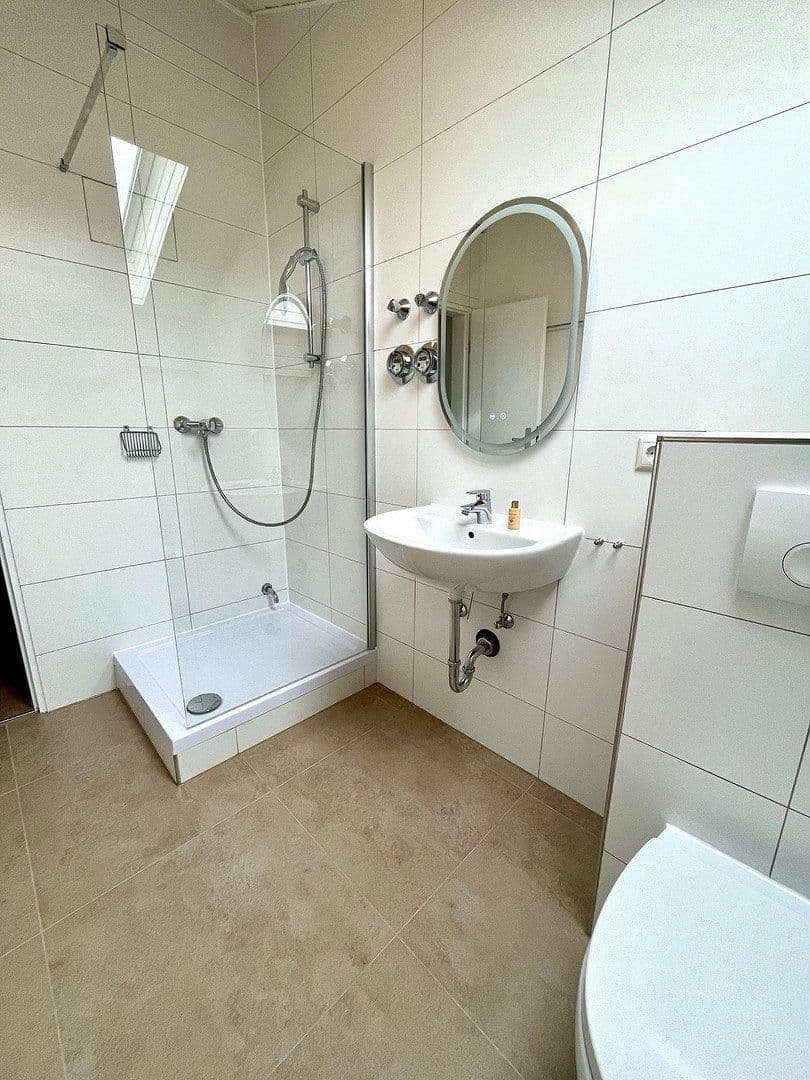 Prenájom bytu 1-izbový 64 m², Krokusstraße 30, Bergen, Bavorsko Prenájom bytu 1-izbový 64 m², Krokusstraße 30, Bergen, Bavorsko