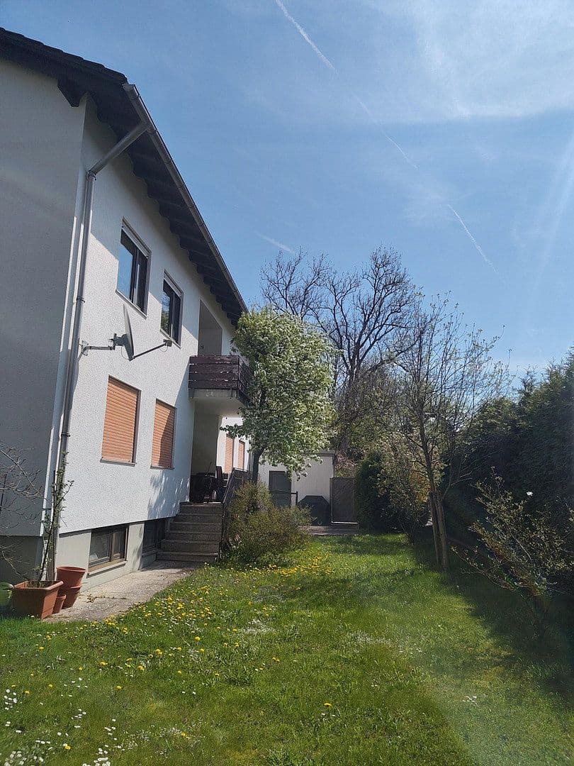 Predaj domu 230 m², pozemek 837 m², Gröbenzell, Bavorsko Predaj domu 230 m², pozemek 837 m², Gröbenzell, Bavorsko
